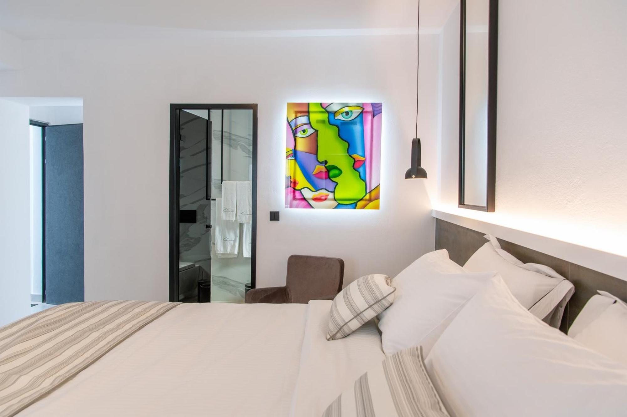 Central Boutique Hotel By Naoussa Hills Adults Only Екстериор снимка